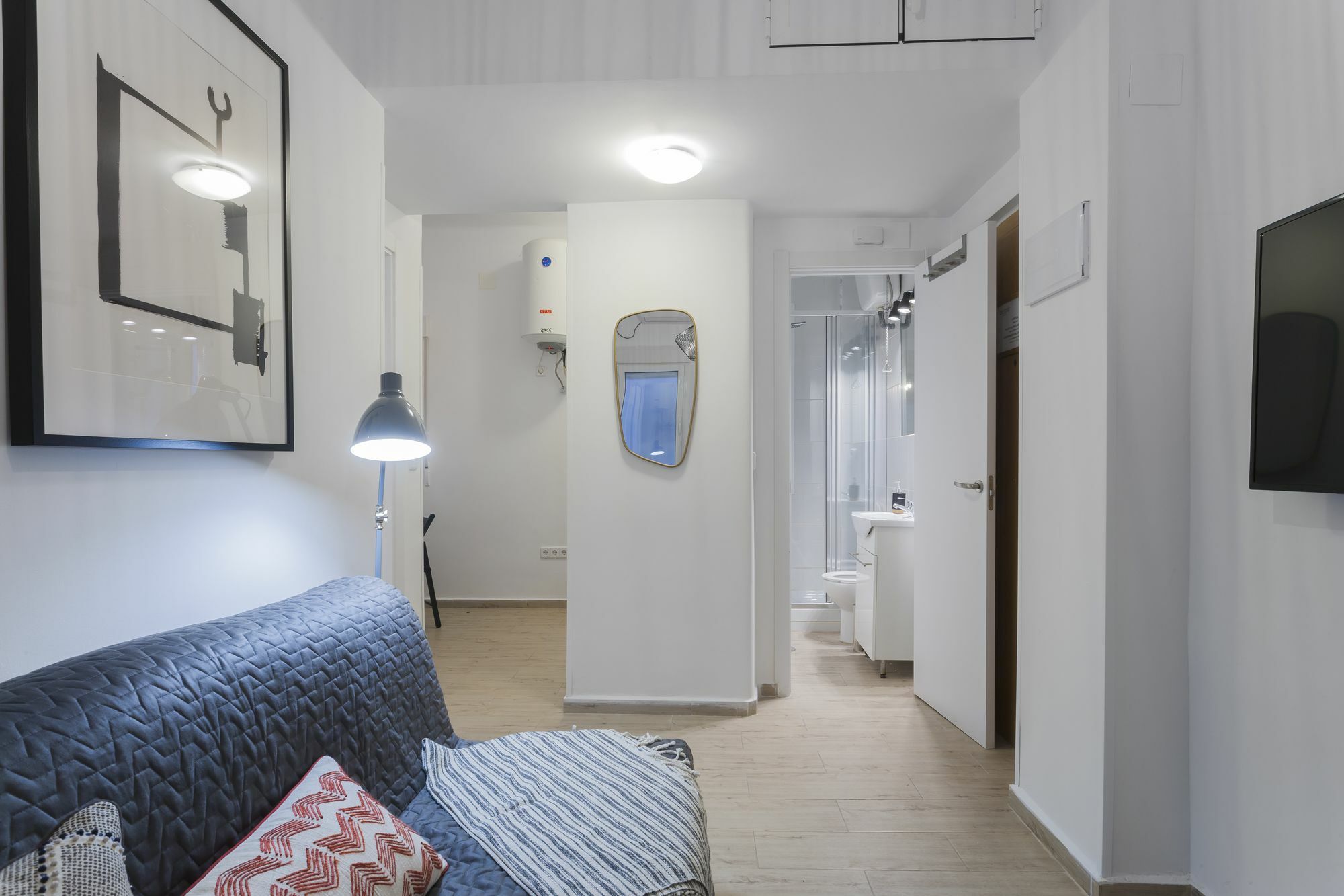 Dobo Rooms Ronda De Segovia 마드리드 외부 사진