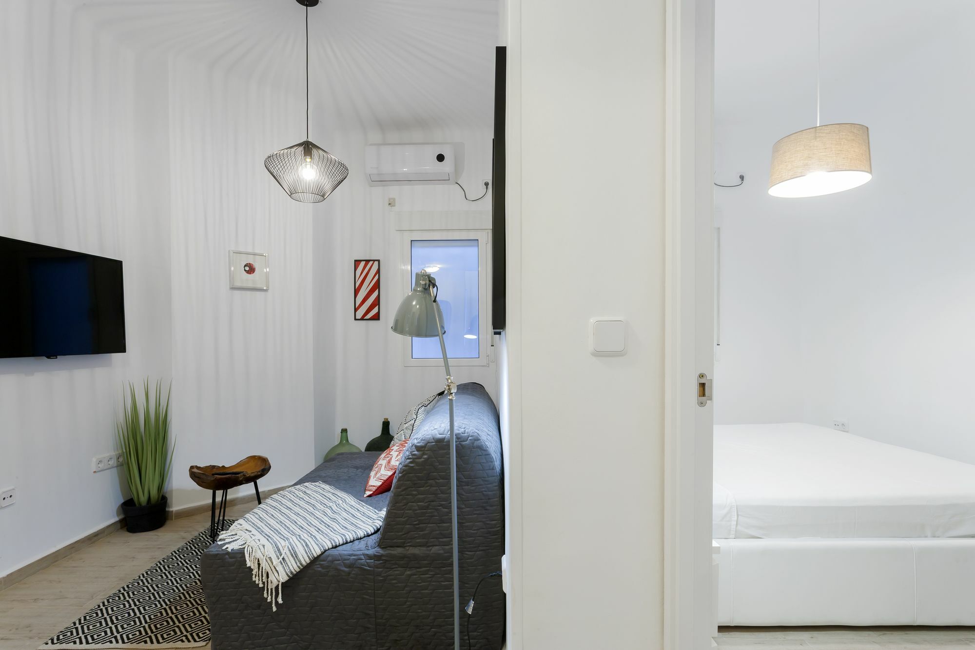 Dobo Rooms Ronda De Segovia 마드리드 외부 사진